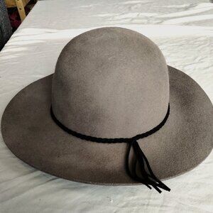 Gray Floppy 100% Wool Olive & Pique Hat